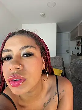 Snapshot of ATENEA_SEXXXY chatting on 23, 5, 2026 ATENEA SEXXXY online show from 23, 5, 2026