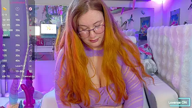 Snapshot of FluffyRainbowKity chatting on 9, 7, 2026 FluffyRainbowKity online show from 9, 7, 2026