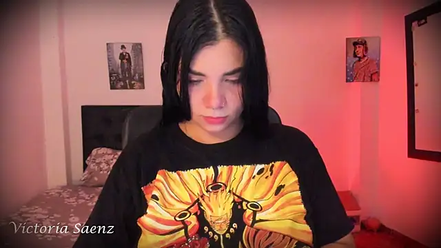 victoriaasaenz  online show from 7, 11, 2025