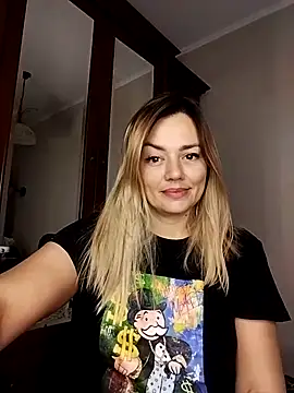 KrissSexi online show from 26, 10, 2025