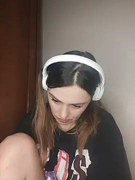 KrissSexi online show from 28, 4, 2026