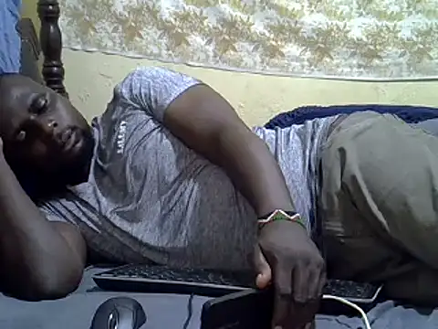 Snapshot of Leebwoy20 chatting on 26, 12, 2024 Leebwoy20 online show from 26, 12, 2024