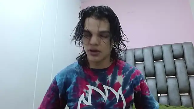 Snapshot of AlbertBernal69 chatting on 23, 9, 2025 AlbertBernal69 online show from 23, 9, 2025