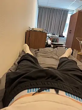 Snapshot of mihaixxx1 chatting on 14, 9, 2025 mihaixxx1 online show from 14, 9, 2025