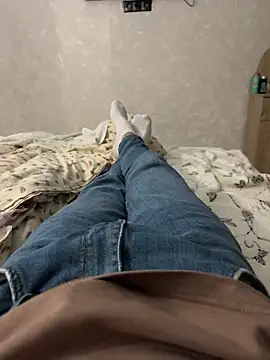 Snapshot of mihaixxx1 chatting on 21, 10, 2025 mihaixxx1 online show from 21, 10, 2025