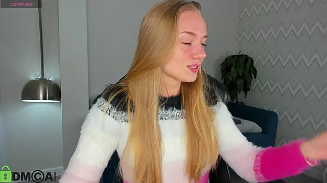 Barbie Lis online show from 6, 11, 2025