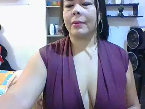 ChiaraFioree online show from 17, 1, 2025