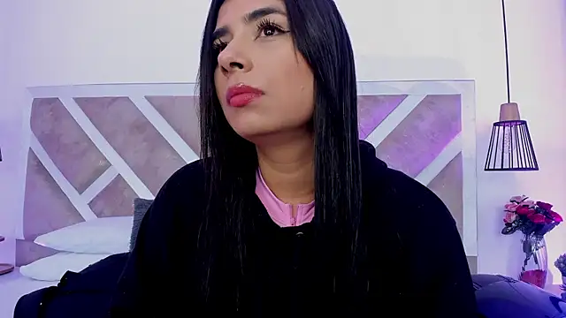ZiaCalifa online show from 23, 6, 2026