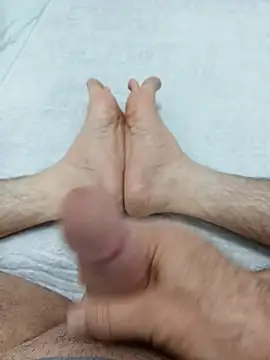 Hardapple01 online show from 18, 4, 2026