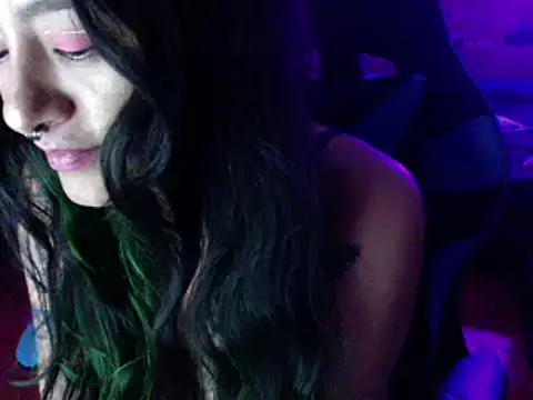 Snapshot of AngelaQueen_ chatting on 10, 12, 2024 AngelaQueen  online show from 10, 12, 2024