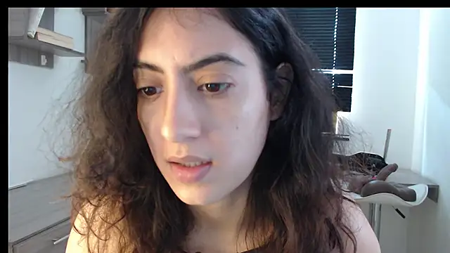 MIYESSI online show from 11, 9, 2025