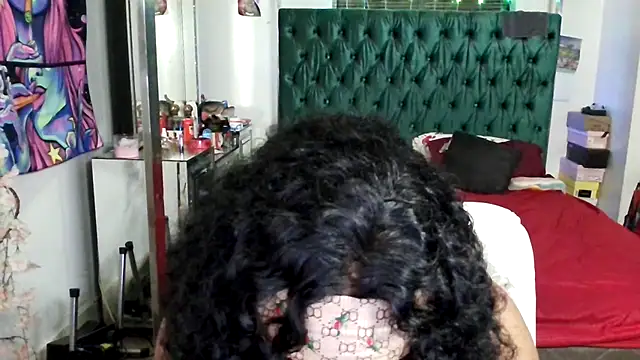 YasmineMinaj online show from 18, 9, 2025