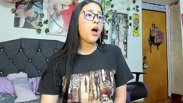 Snapshot of persefone_core chatting on 15, 3, 2025 persefone core online show from 15, 3, 2025