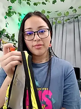 Snapshot of persefone_core chatting on 20, 9, 2025 persefone core online show from 20, 9, 2025