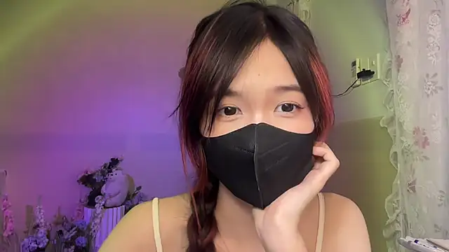 Snapshot of Your-Sunshine chatting on 15, 9, 2025 Your-Sunshine online show from 15, 9, 2025