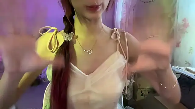 Snapshot of Your-Sunshine chatting on 16, 9, 2025 Your-Sunshine online show from 16, 9, 2025