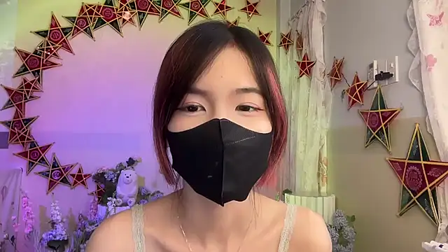 Snapshot of Your-Sunshine chatting on 19, 9, 2025 Your-Sunshine online show from 19, 9, 2025