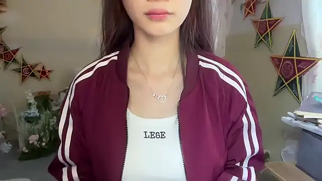 Snapshot of Your-Sunshine chatting on 23, 9, 2025 Your-Sunshine online show from 23, 9, 2025