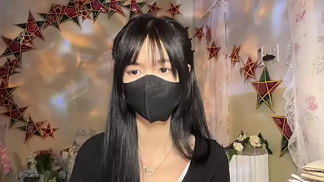 Snapshot of Your-Sunshine chatting on 27, 9, 2025 Your-Sunshine online show from 27, 9, 2025