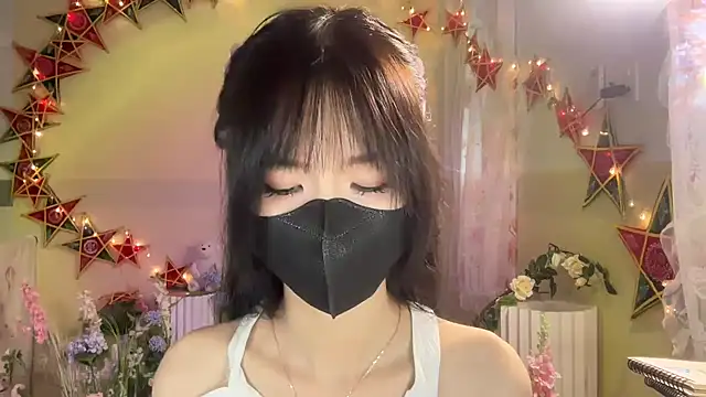 Snapshot of Your-Sunshine chatting on 3, 10, 2025 Your-Sunshine online show from 3, 10, 2025