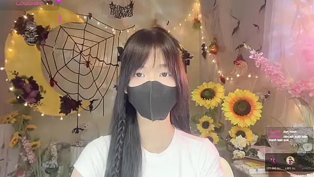 Snapshot of Your-Sunshine chatting on 27, 10, 2025 Your-Sunshine online show from 27, 10, 2025