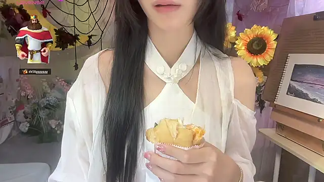 Snapshot of Your-Sunshine chatting on 7, 11, 2025 Your-Sunshine online show from 7, 11, 2025