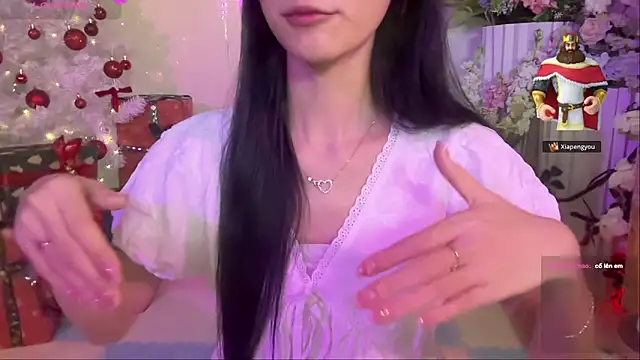 Snapshot of Your-Sunshine chatting on 19, 11, 2025 Your-Sunshine online show from 19, 11, 2025