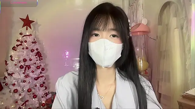 Snapshot of Your-Sunshine chatting on 26, 11, 2025 Your-Sunshine online show from 26, 11, 2025