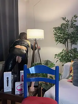 Snapshot of KittyKatyDream chatting on 1, 3, 2025 KittyKatyDream online show from 1, 3, 2025