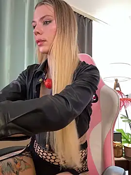 KittyKatyDream online show from 15, 5, 2026