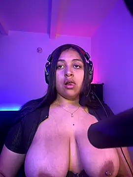 Soysofiarodrigu online show from 19, 12, 2025