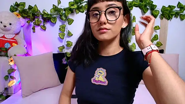 tati cardenas online show from 27, 10, 2025