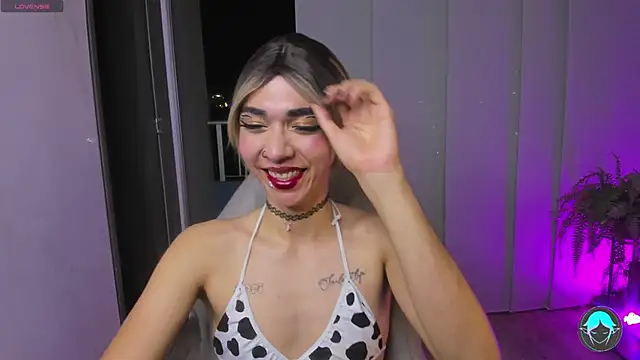 sofi elfqueen online show from 18, 1, 2025