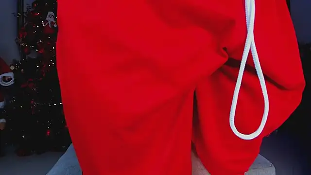 Snapshot of Paulwolf69 chatting on 22, 12, 2024 Paulwolf69 online show from 22, 12, 2024