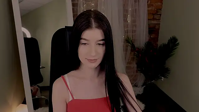 Snapshot of LauraCoy chatting on 25, 12, 2024 LauraCoy online show from 25, 12, 2024