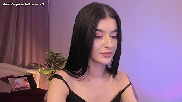 Snapshot of LauraCoy chatting on 26, 12, 2024 LauraCoy online show from 26, 12, 2024