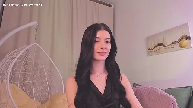 Snapshot of LauraCoy chatting on 21, 1, 2025 LauraCoy online show from 21, 1, 2025