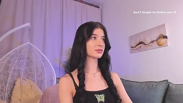 Snapshot of LauraCoy chatting on 21, 1, 2025 LauraCoy online show from 21, 1, 2025