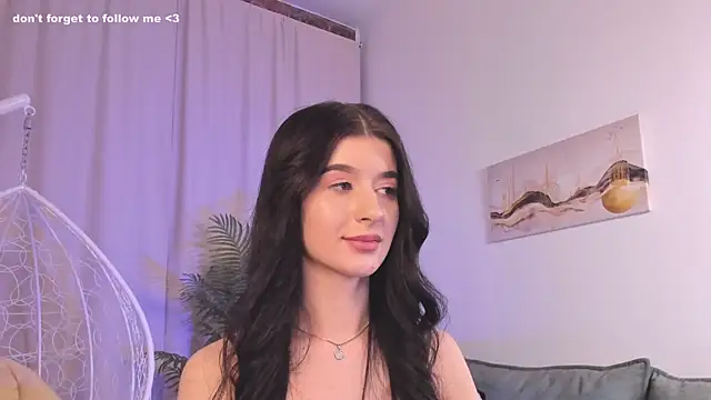 Snapshot of LauraCoy chatting on 21, 1, 2025 LauraCoy online show from 21, 1, 2025