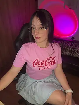 Snapshot of Megan_lu2 chatting on 19, 12, 2024 Megan lu2 online show from 19, 12, 2024