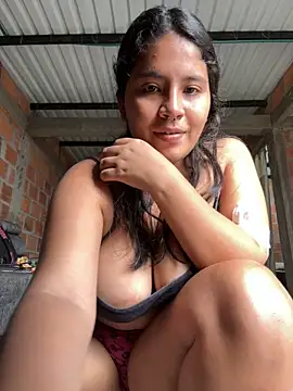 moncerrat luna online show from 5, 12, 2024