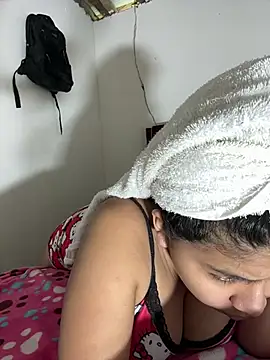 moncerrat luna online show from 10, 2, 2026