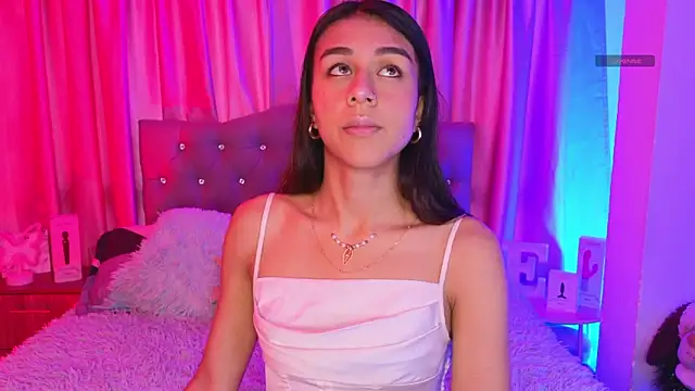 Snapshot of Emiily_Scott1 chatting on 27, 3, 2026 Emiily Scott1 online show from 27, 3, 2026