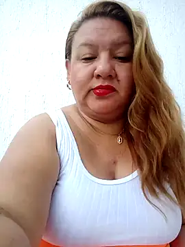 Snapshot of HORNY_MATURE25 chatting on 21, 1, 2025 HORNY MATURE25 online show from 21, 1, 2025