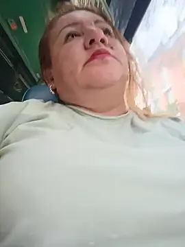 HORNY MATURE25 online show from 22, 5, 2026