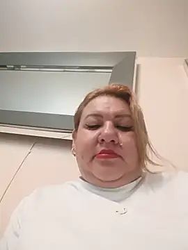 HORNY MATURE25 online show from 23, 5, 2026