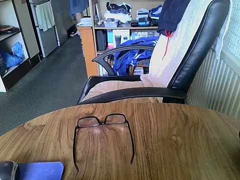 Snapshot of daddyflash chatting on 3, 4, 2026 daddyflash online show from 3, 4, 2026