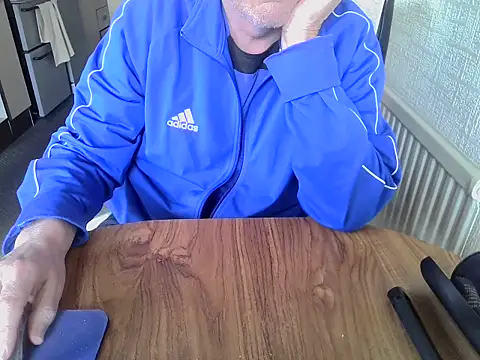 Snapshot of daddyflash chatting on 10, 4, 2026 daddyflash online show from 10, 4, 2026