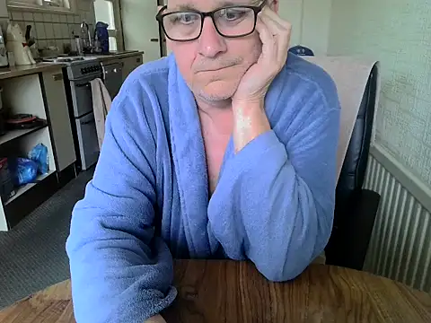 Snapshot of daddyflash chatting on 28, 4, 2026 daddyflash online show from 28, 4, 2026