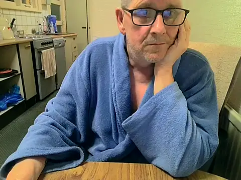 Snapshot of daddyflash chatting on 30, 4, 2026 daddyflash online show from 30, 4, 2026